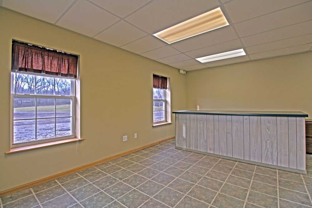 9565 W Snyder Rd, Laporte, IN 46350
